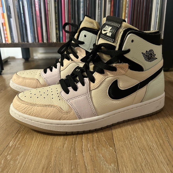 🐰🐰Nike Jordan 1 High Zoom Air🐰🐰 - Picture 4 of 5